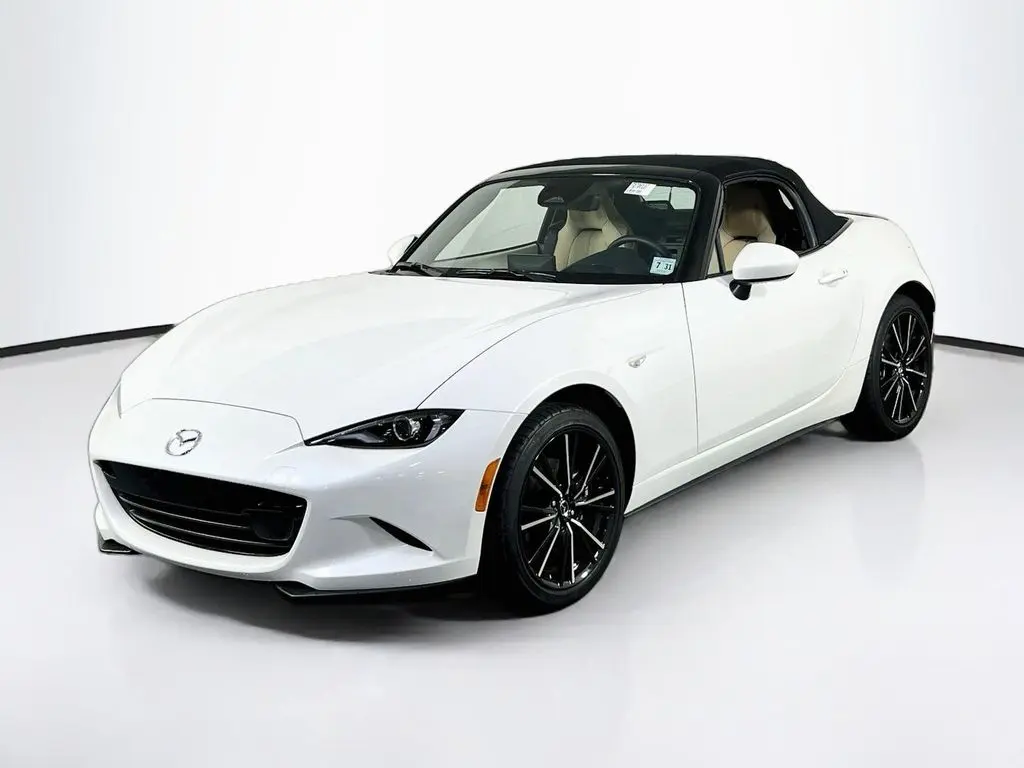 2026 Mazda MX-5 Miata Grand Touring
