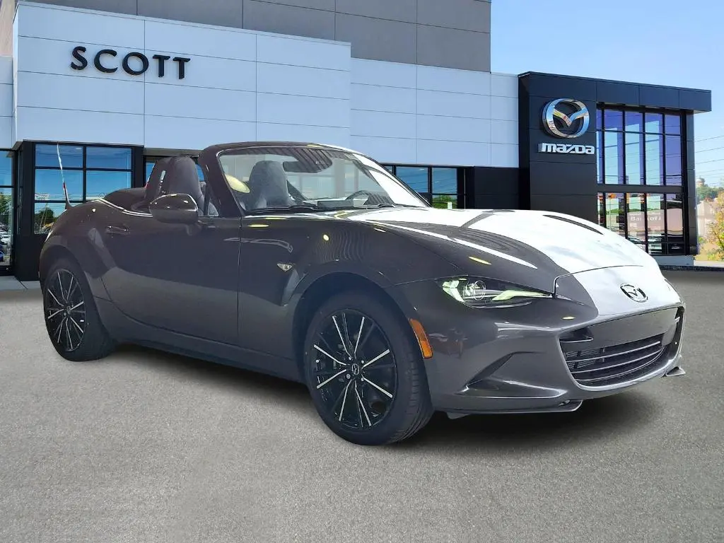 2026 Mazda MX-5 Miata Grand Touring