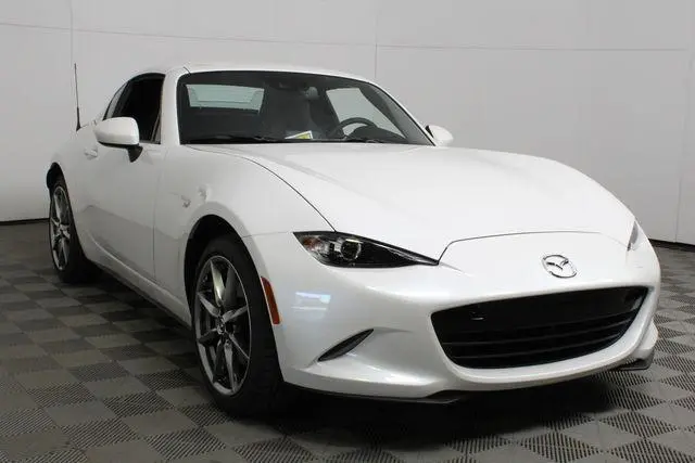 2023 Mazda MX-5 Miata RF Grand Touring
