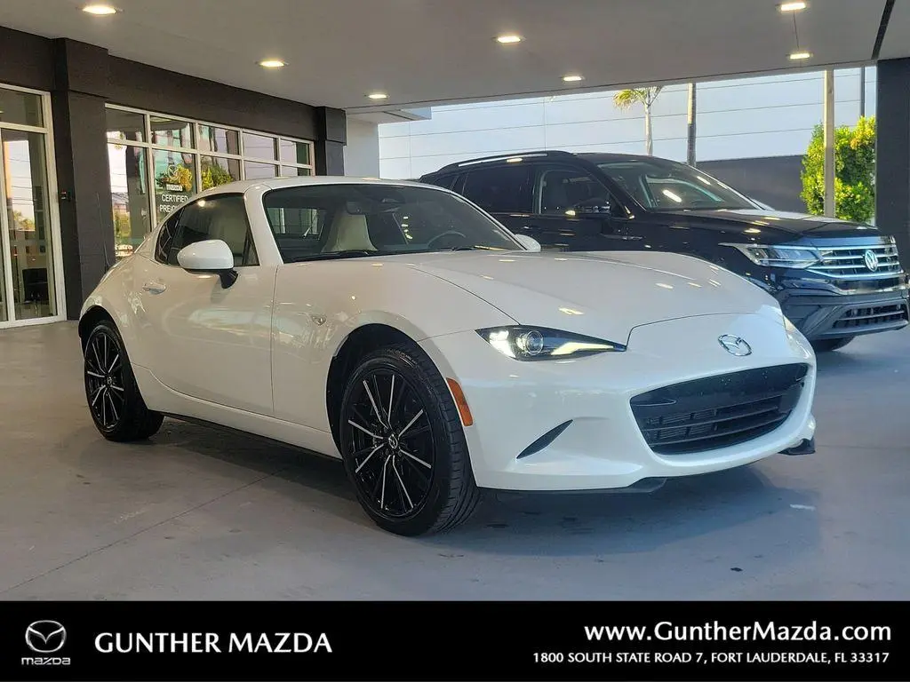 2025 Mazda MX-5 Miata RF Grand Touring