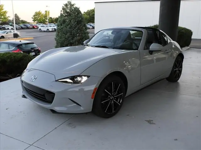 2026 Mazda MX-5 Miata RF Grand Touring