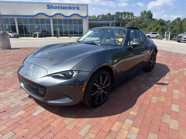 2025 Mazda MX-5 Miata RF Grand Touring