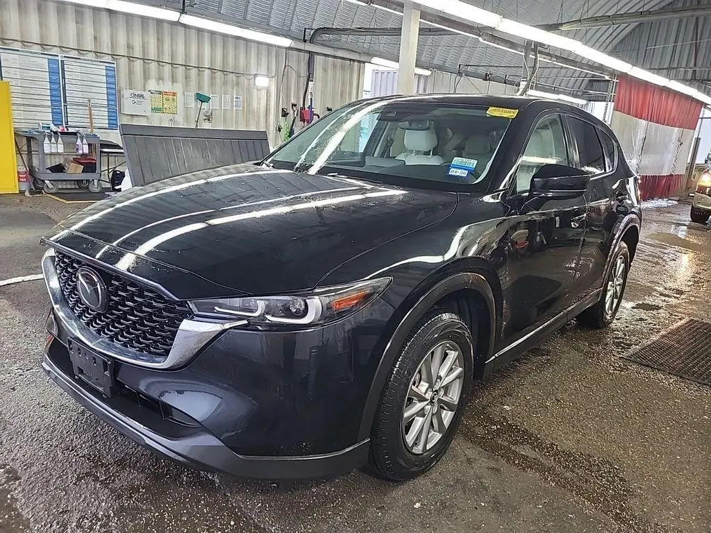 2023 Mazda CX-5 2.5 S Preferred Package