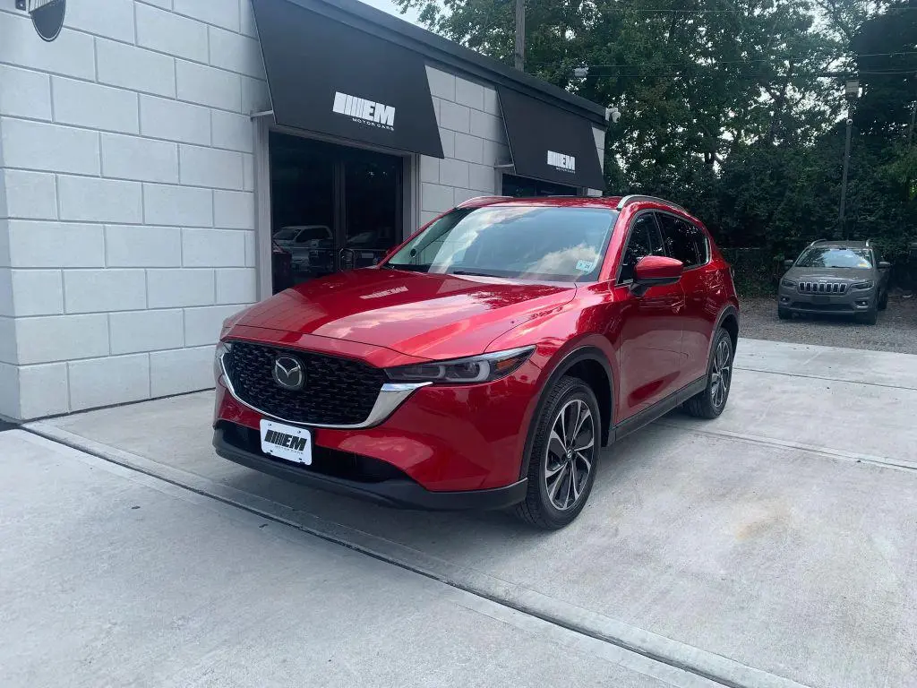 2023 Mazda CX-5 Premium