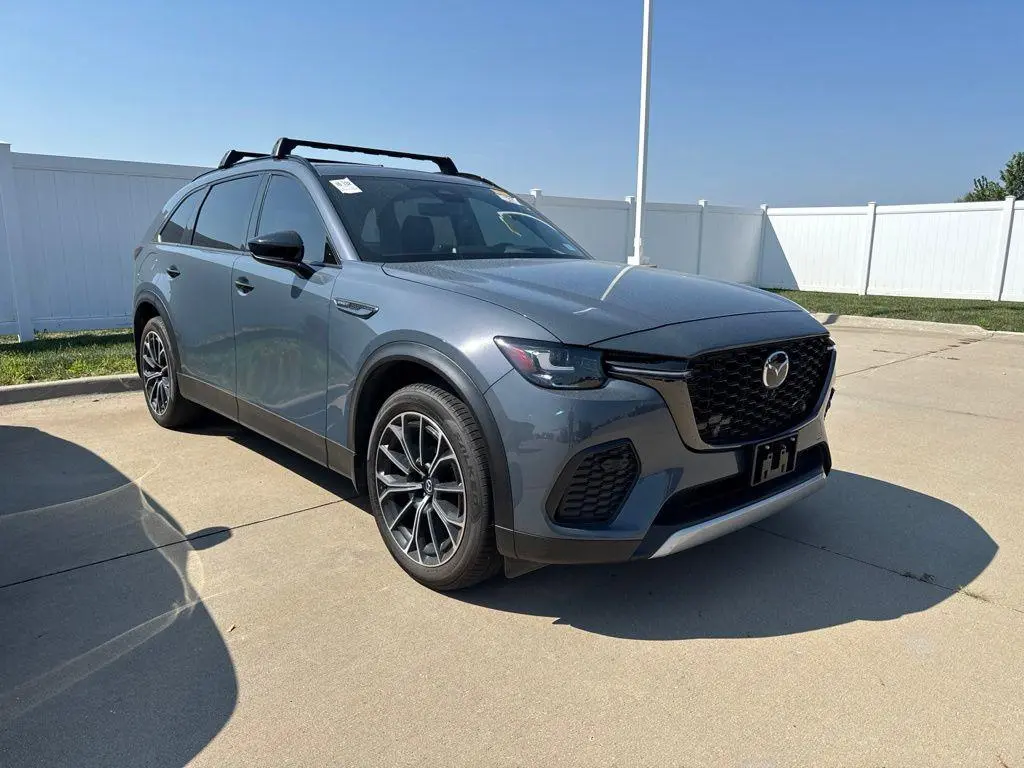 2025 Mazda CX-70 Premium Plus