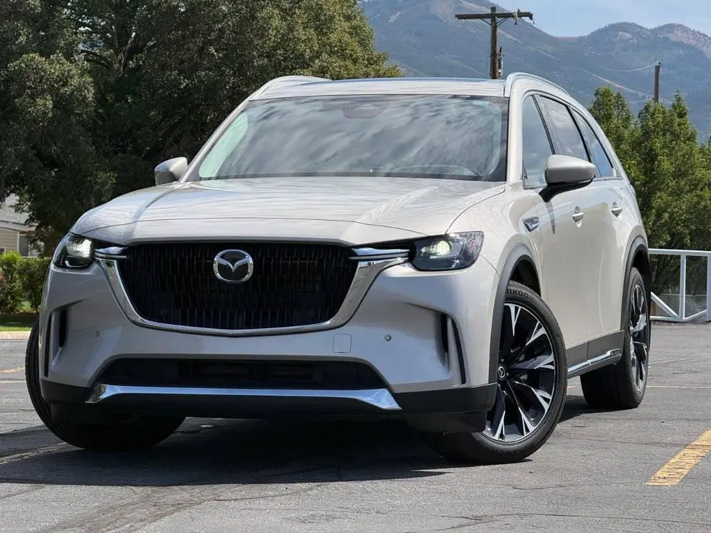 2024 Mazda CX-90 Premium