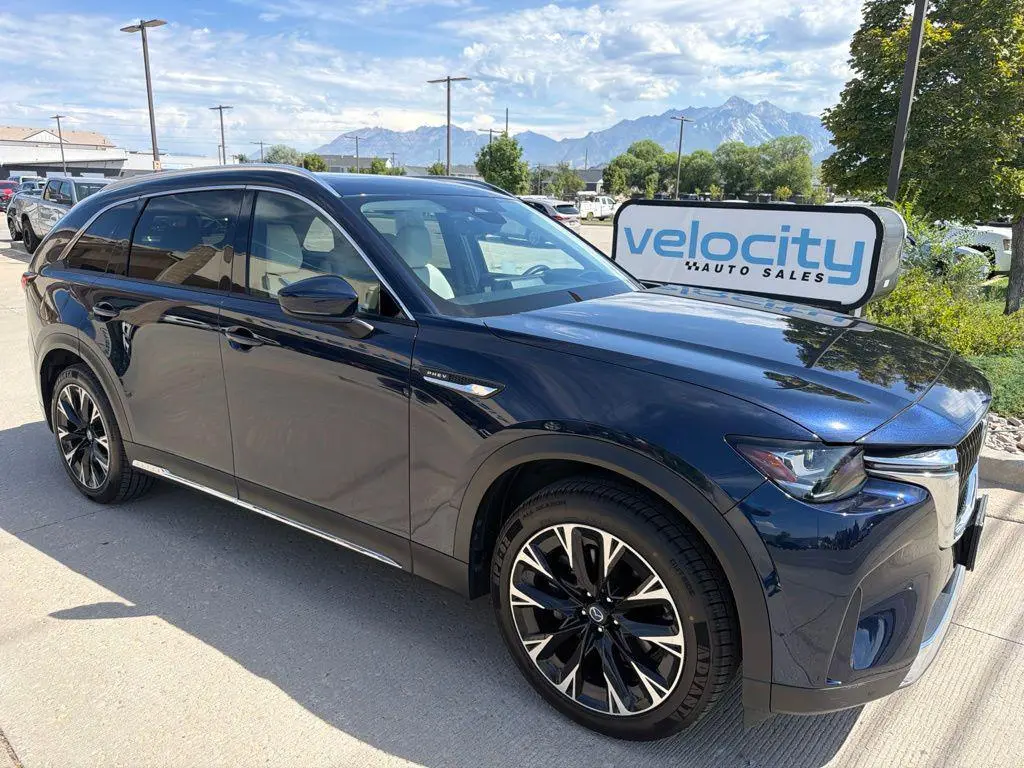 2024 Mazda CX-90 Premium Plus