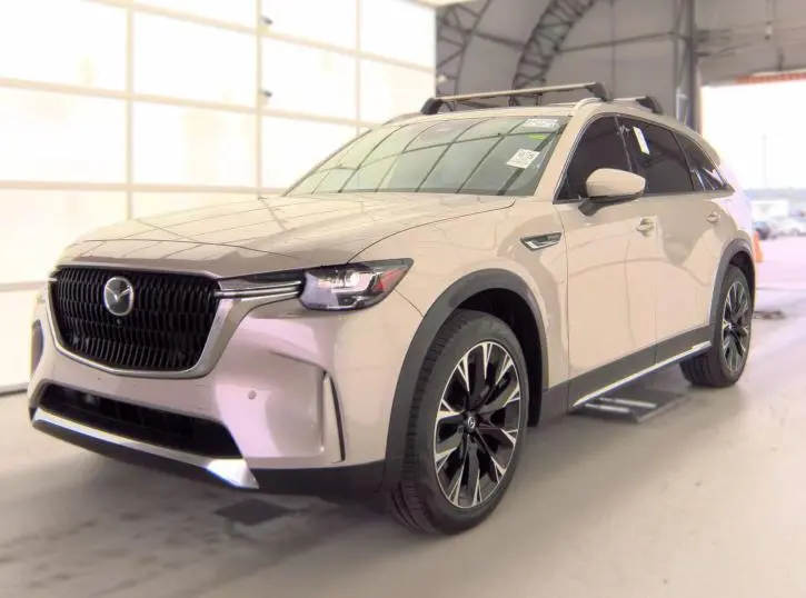 2024 Mazda CX-90 Premium Plus