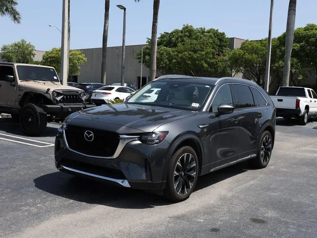 2024 Mazda CX-90 Premium Plus