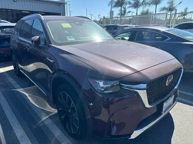 2024 Mazda CX-90 Premium Plus