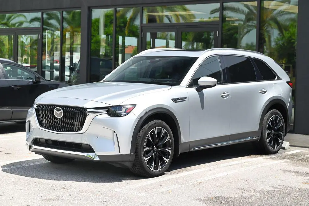 2024 Mazda CX-90 Premium Plus