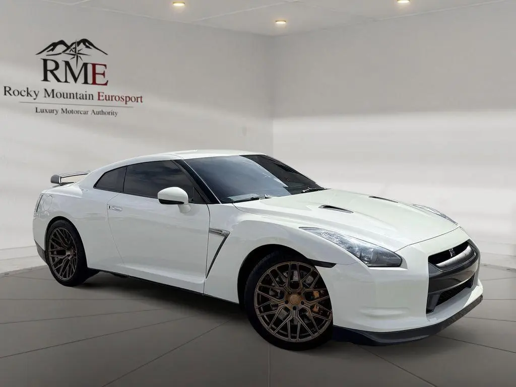 2009 Nissan GT-R Premium