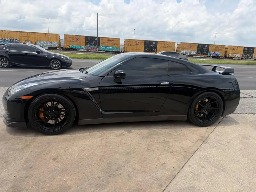 2010 Nissan GT-R Premium