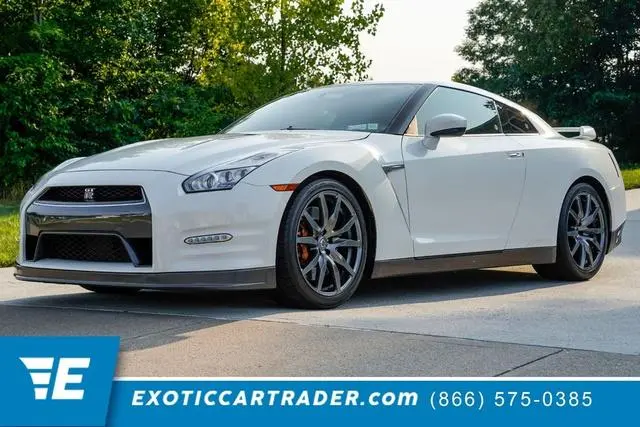 2016 Nissan GT-R Premium