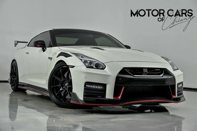 2020 Nissan GT-R Premium