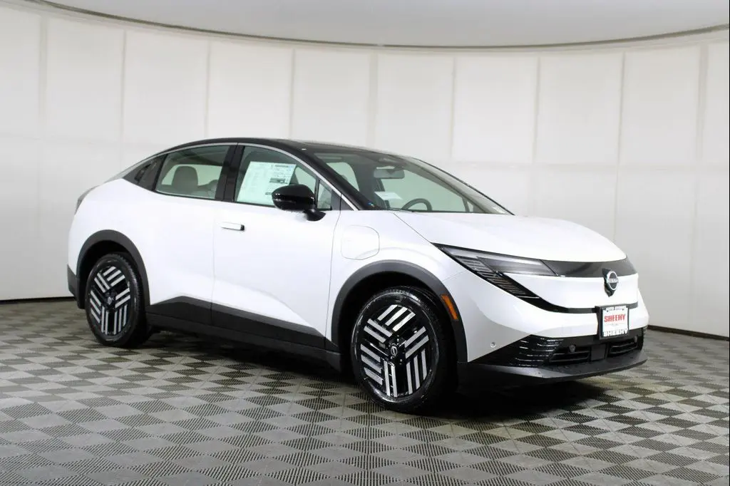 2026 Nissan LEAF Sv+
