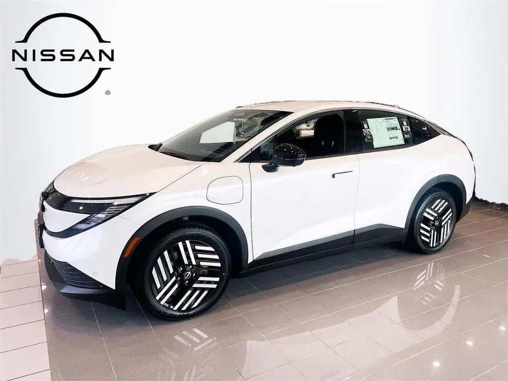 2026 Nissan LEAF Sv+