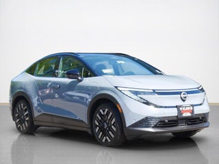 2026 Nissan LEAF Platinum+
