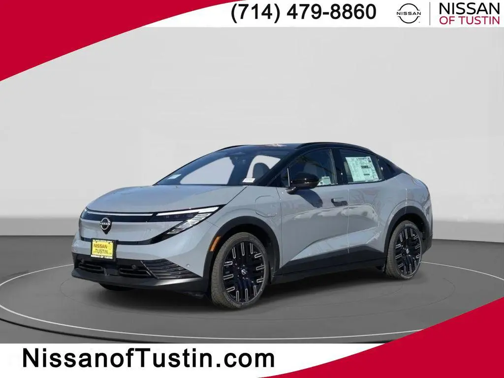 2026 Nissan LEAF Platinum+