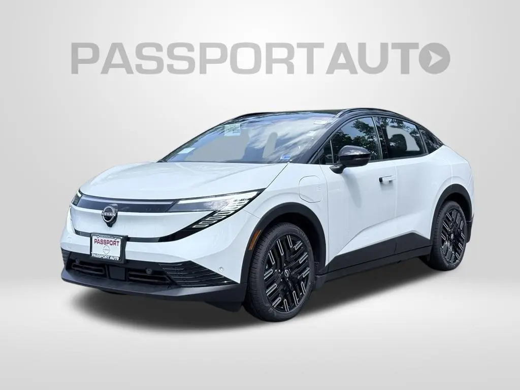 2026 Nissan LEAF Platinum+