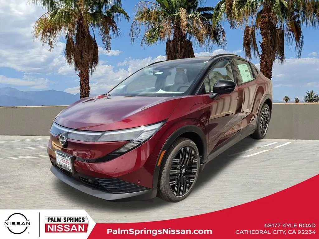 2026 Nissan LEAF Platinum+