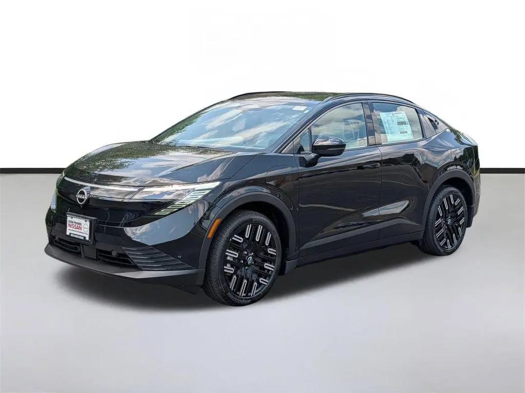 2026 Nissan LEAF Platinum+