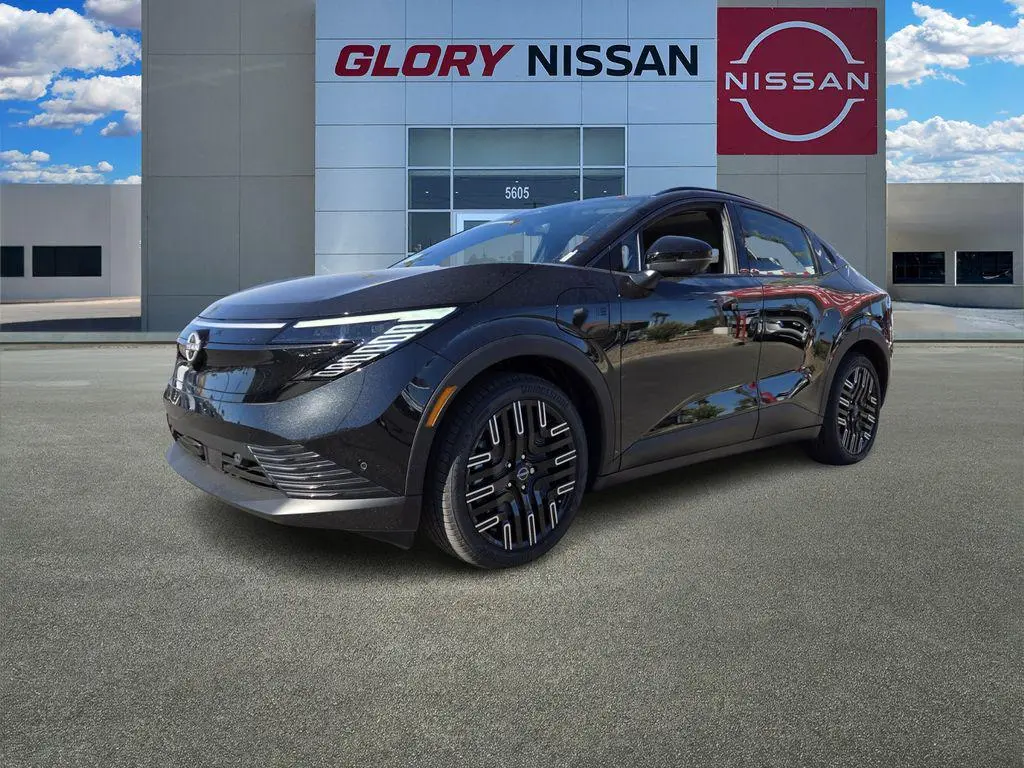 2026 Nissan LEAF Platinum+