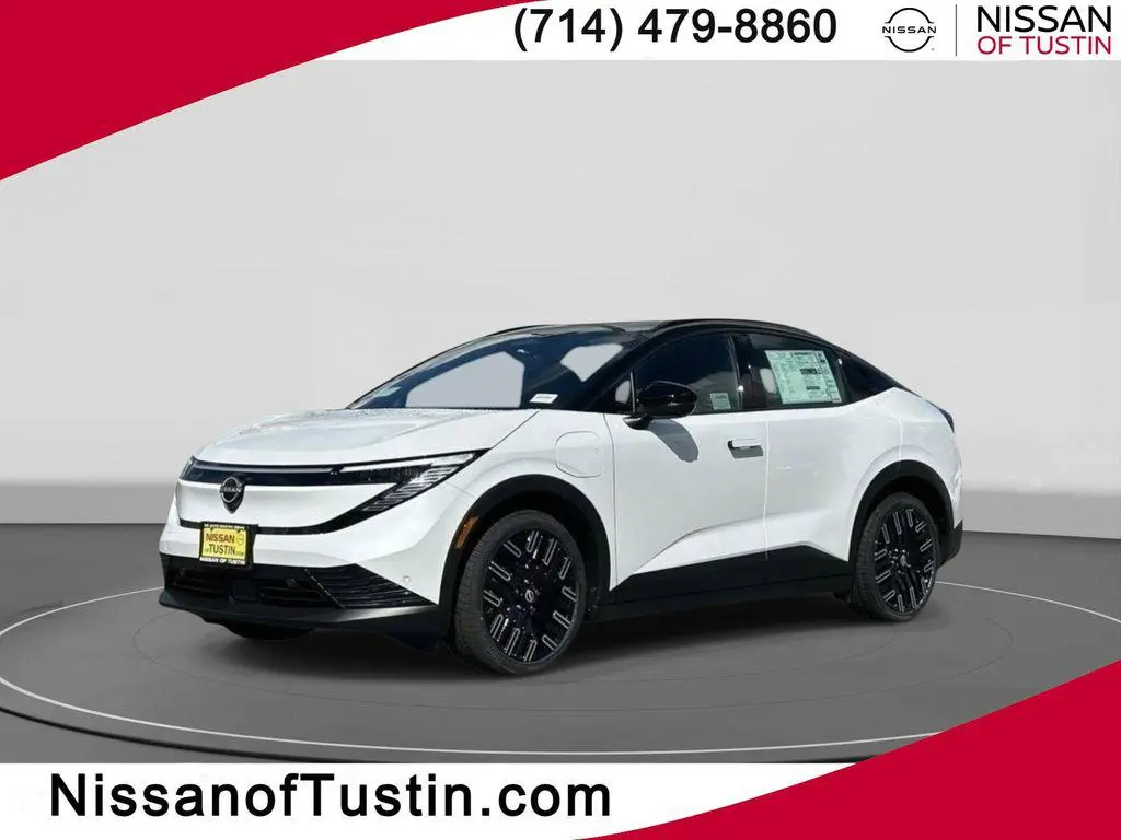 2026 Nissan LEAF Platinum+