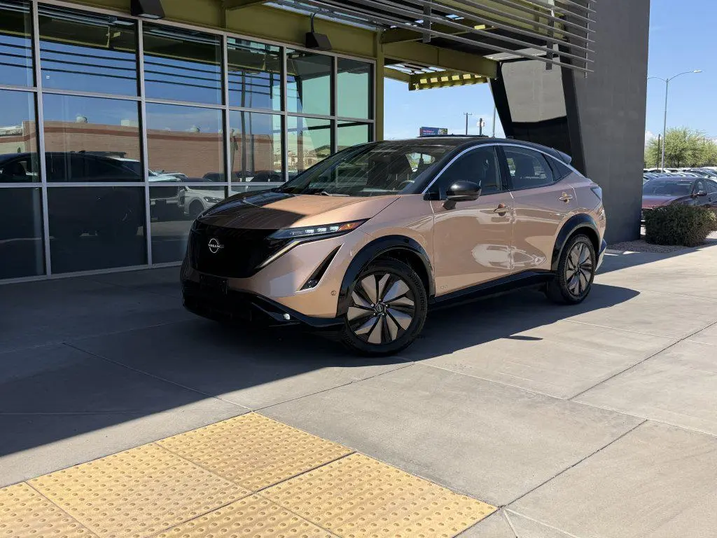 2023 Nissan Ariya Premiere