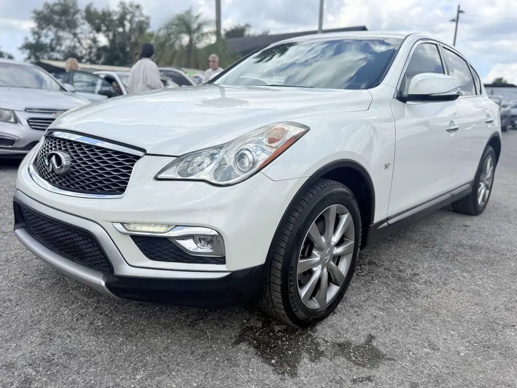 2017 Infiniti QX50 Base