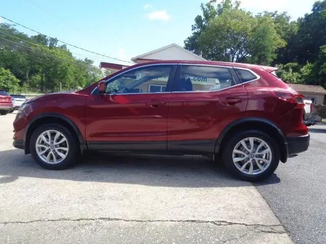 2022 Nissan Rogue Sport S