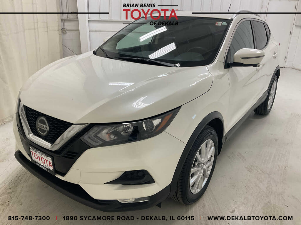 2022 Nissan Rogue Sport SV
