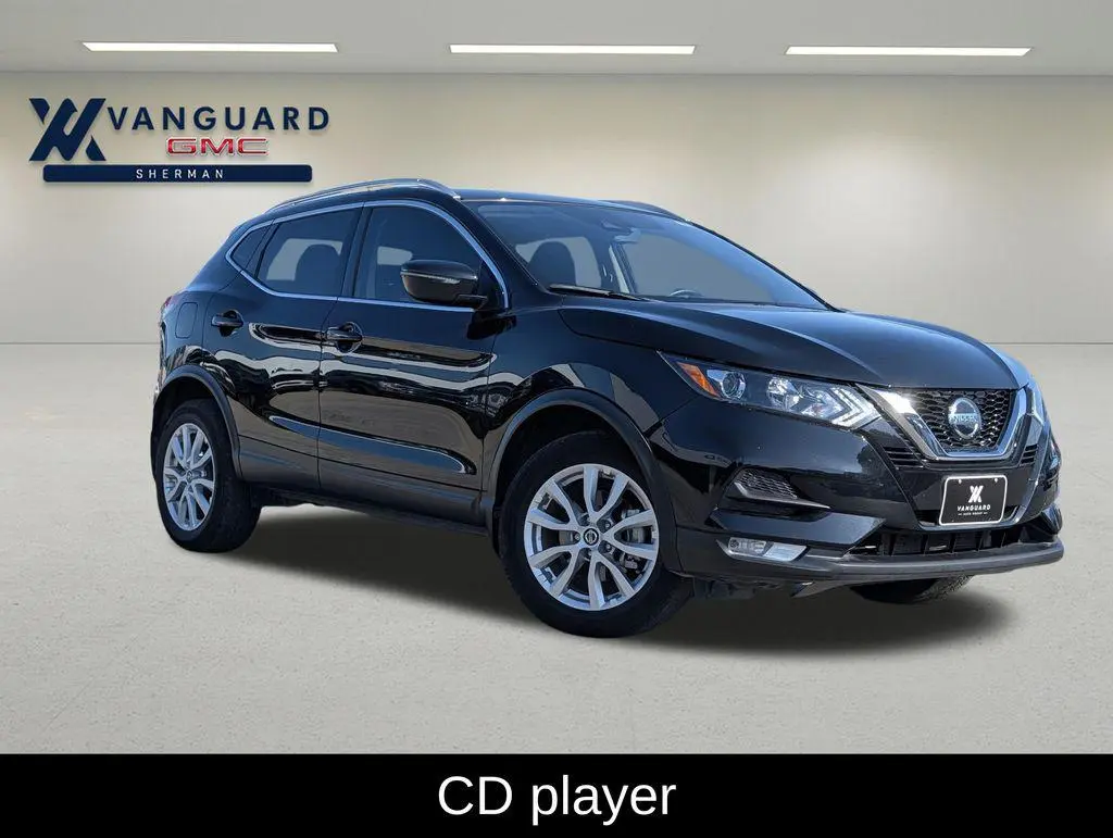 2022 Nissan Rogue Sport SV