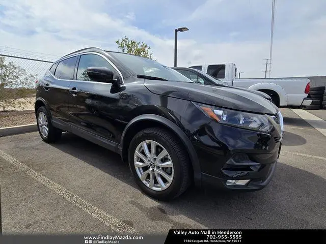 2021 Nissan Rogue Sport SV