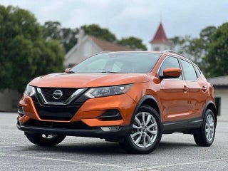 2022 Nissan Rogue Sport SV