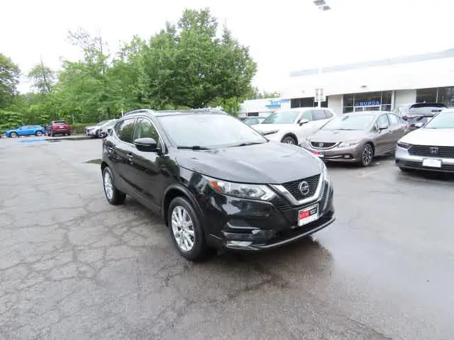 2021 Nissan Rogue Sport SV