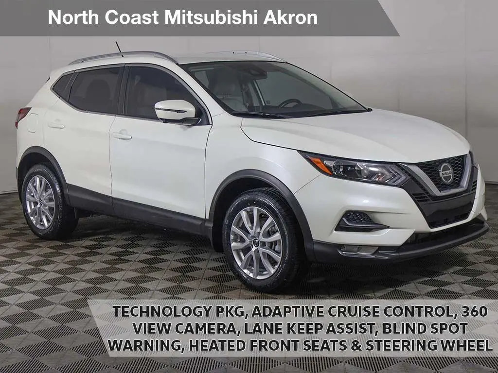 2022 Nissan Rogue Sport SV