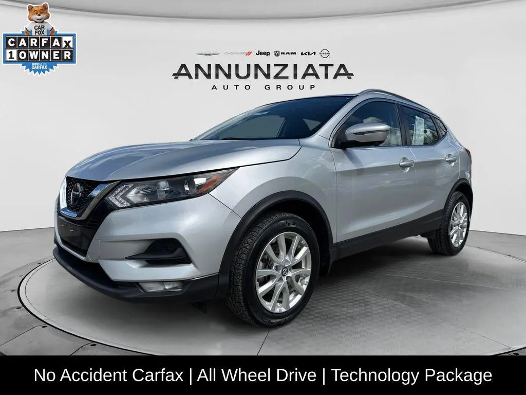 2022 Nissan Rogue Sport SV