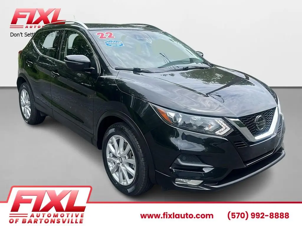 2022 Nissan Rogue Sport SV