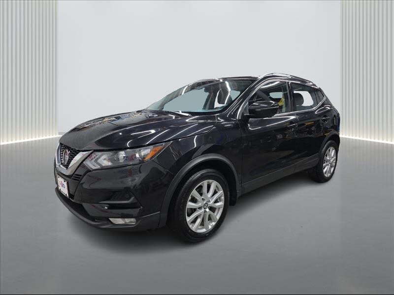 2022 Nissan Rogue Sport SV