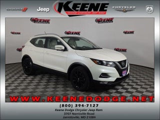 2022 Nissan Rogue Sport SV