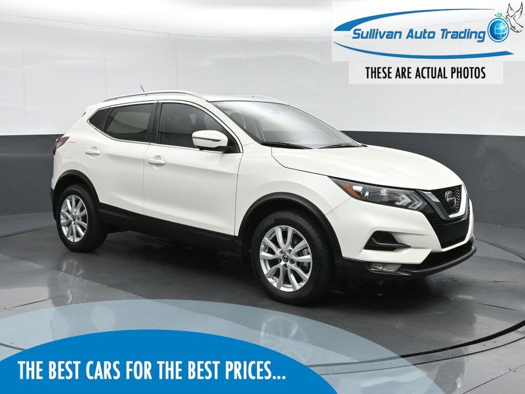 2022 Nissan Rogue Sport SV