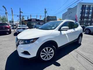 2022 Nissan Rogue Sport SV