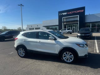 2018 Nissan Rogue Sport SV