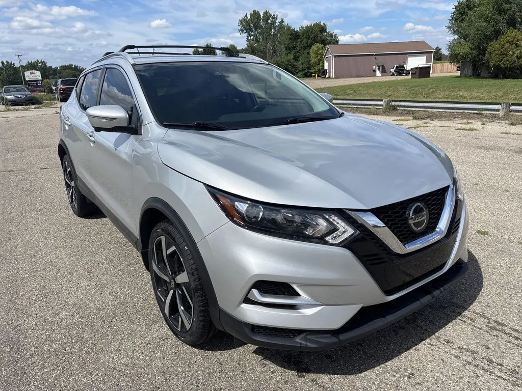 2021 Nissan Rogue Sport SL