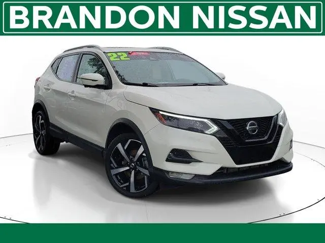 2022 Nissan Rogue Sport SL