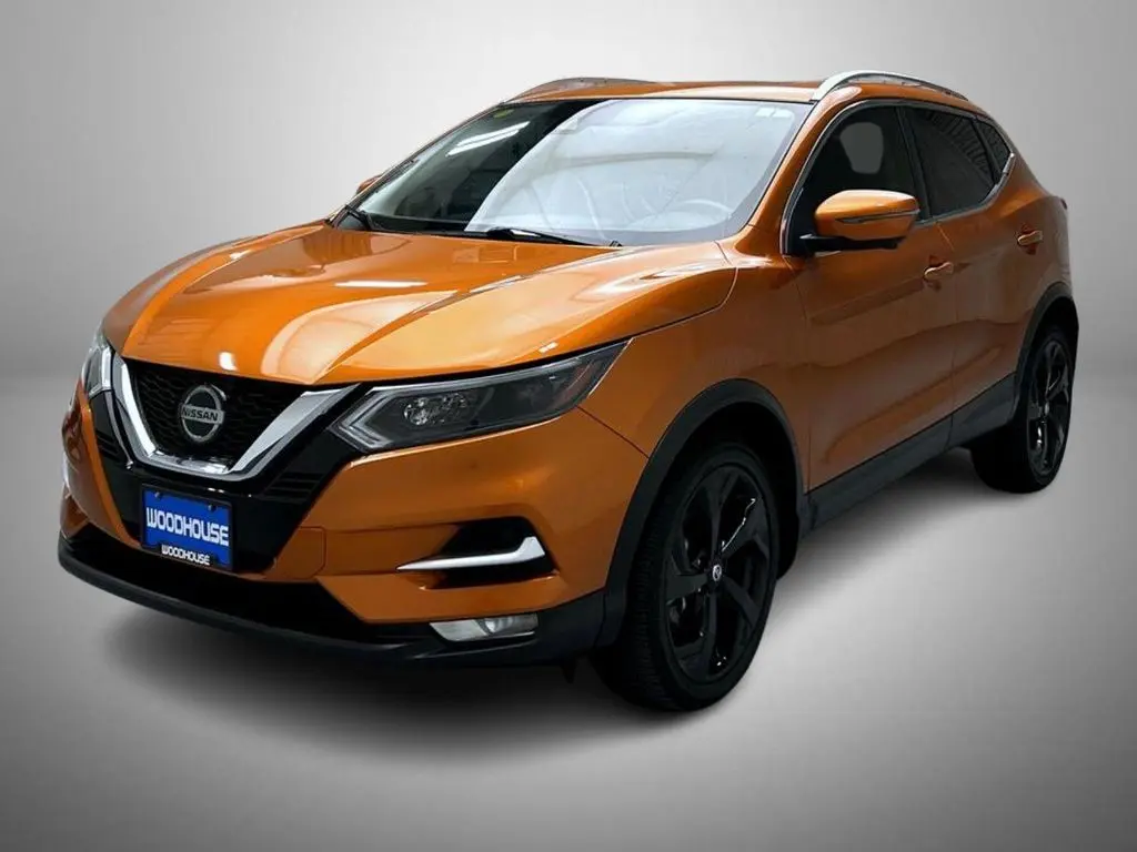 2022 Nissan Rogue Sport SL