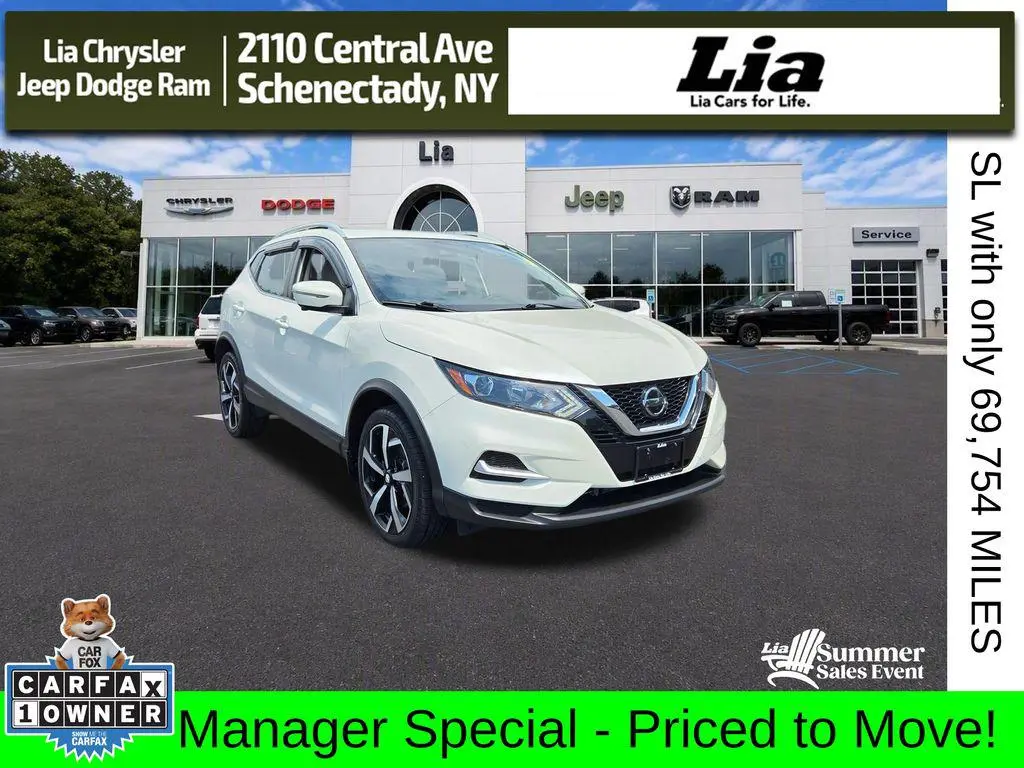2022 Nissan Rogue Sport SL