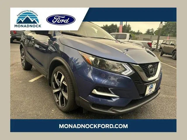 2022 Nissan Rogue Sport SL