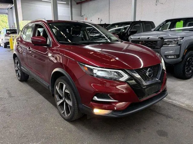 2021 Nissan Rogue Sport SL